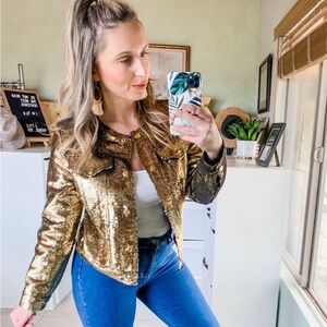 NWT Dolce Cabo Snap Closure Sequin Jacket Gold